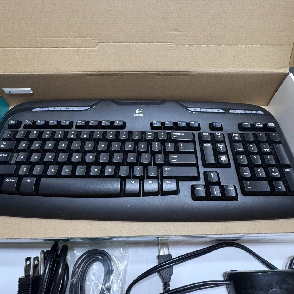 Logitech Cordless Desktop EX 110 Wireless Keyboard and Mouse Combo No CD